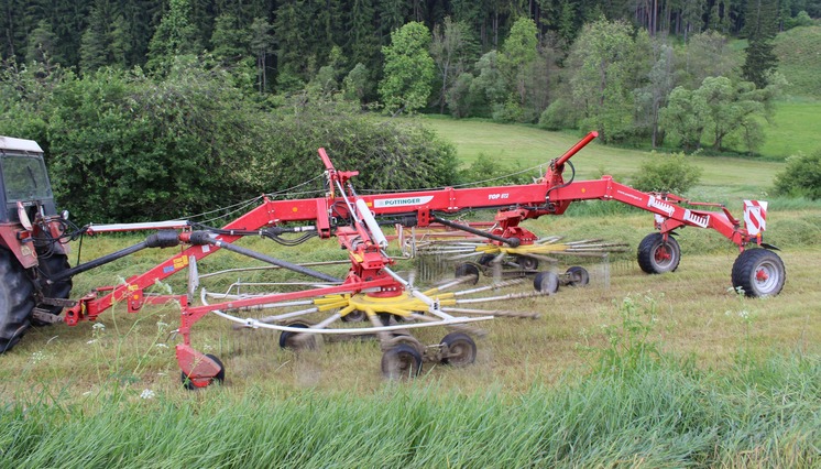 Uznání pro rakouské stroje v AGRO družstvu vlastníků Puklice Uznání pro rakouské stroje v AGRO družstvu vlastníků Puklice